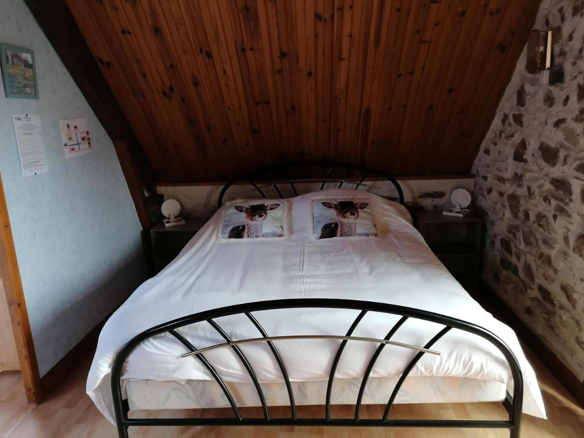 La Petite Boulangerie, chambre d'hôtes indépendante Vaubadon Extérieur photo